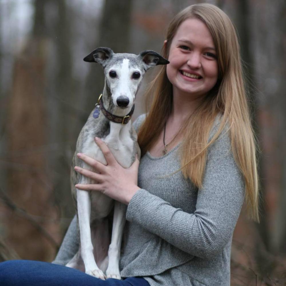 Meet your Posher, Courtney